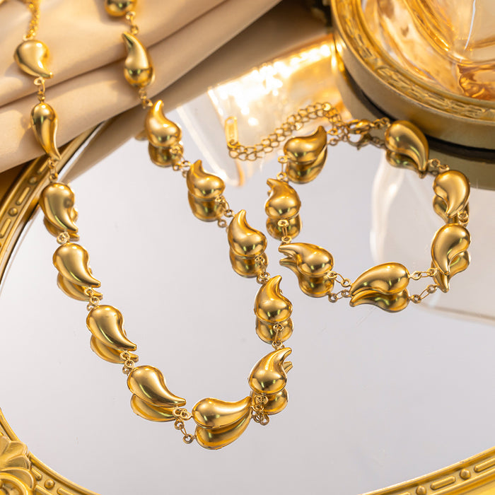 Wholesale Niche Retro Glossy 3D Teardrop Necklace