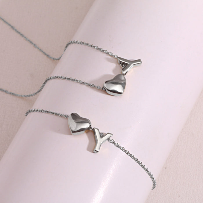 Wholesale Clavicle chain jewelry accessory 26 letter heart pendant titanium steel necklace