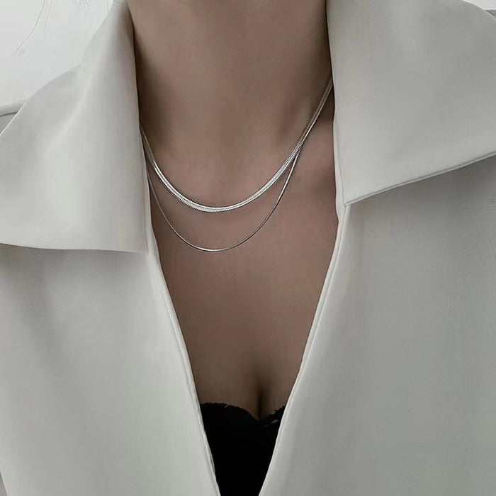 Wholesale Titanium steel double-layer layered light luxury niche design, collarbone chain accessory new product