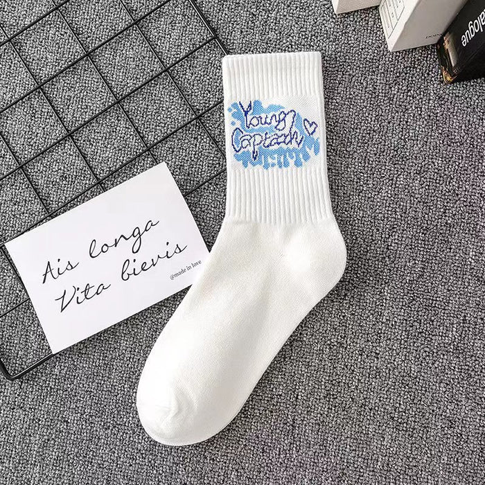 Wholesale Socks women' s sports socks cotton socks white stockings autumn and winter