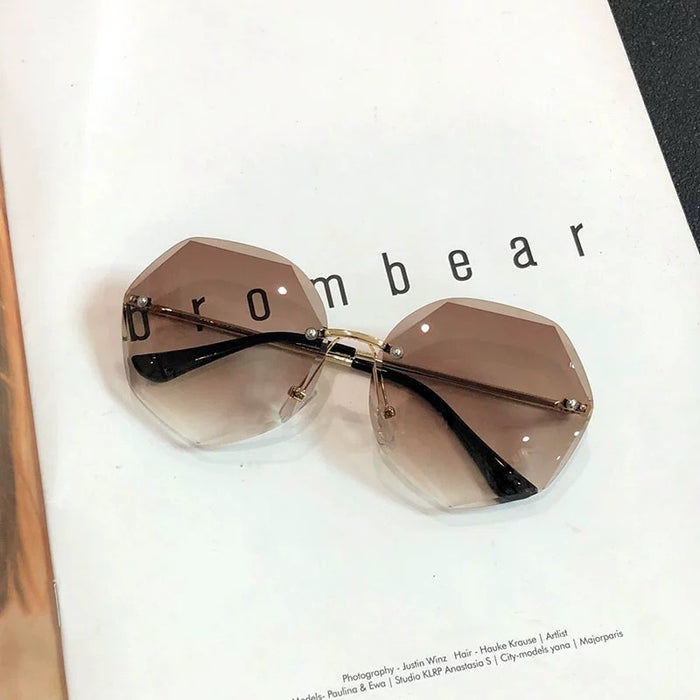 Wholesale Multilateral frameless cut edge sunglasses, retro sunglasses, personalized trend