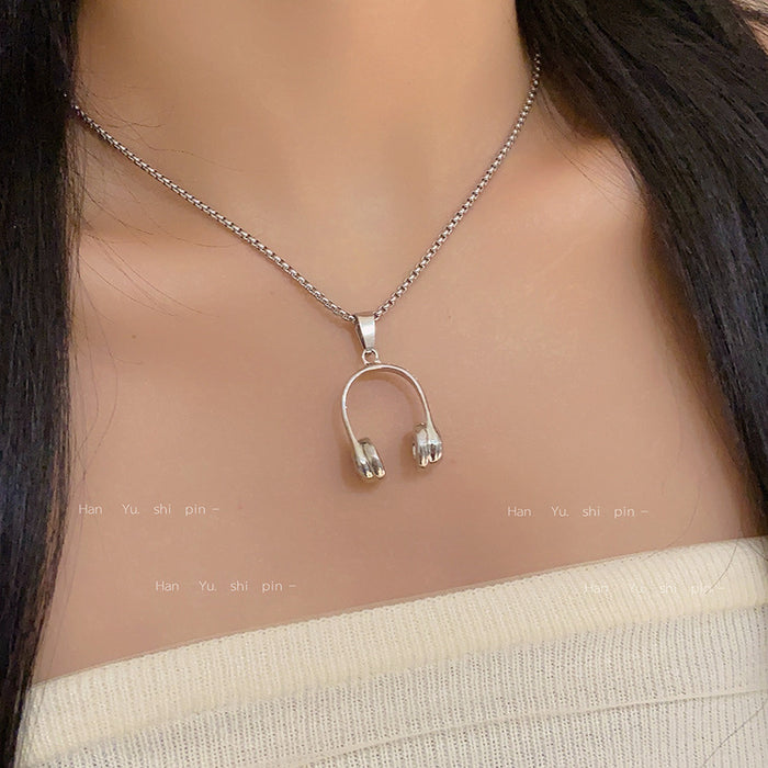 Wholesale Headset Necklace Fashion Simple Long Headset Pendant Necklace Fashion Necklace