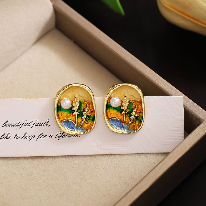 Wholesale Retro Zinc Alloy Earrings with Green Flower Design Jewelry Accessory