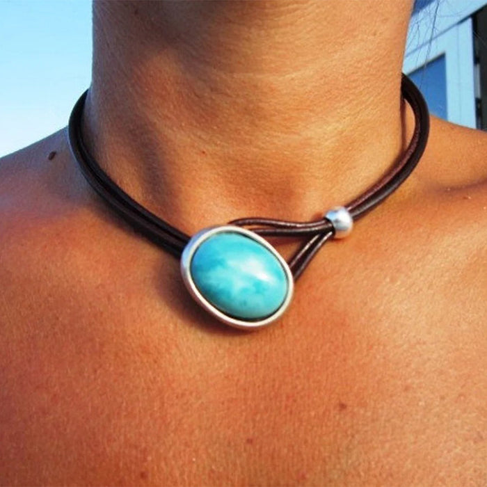 Wholesale New retro creative leather turquoise collarbone chain exaggerated trendy neck ring