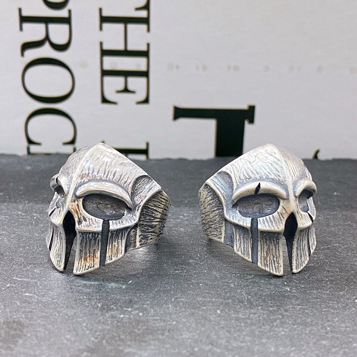 Wholesale Exaggerated popular fashion ring, hip-hop skeleton ring, grand creative mask, bracelet