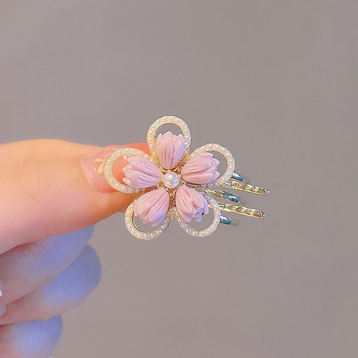 Wholesale Exquisite Flower Pearl Small Grab Hairclip Women' s Side Clip