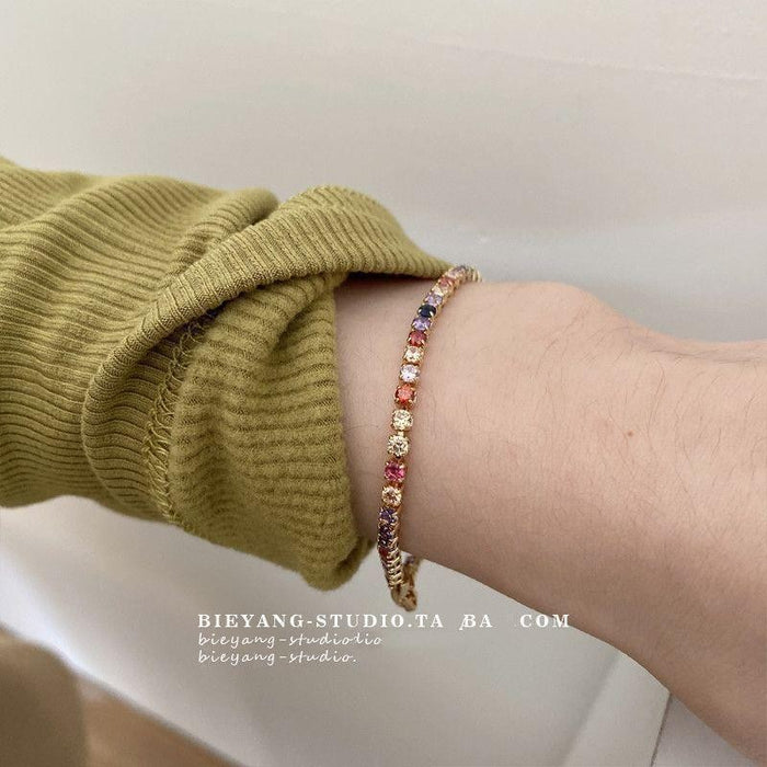 Wholesale New fashionable niche design, retro color diamond, high-end temperament, light luxury, versatile color full diamond bracelet