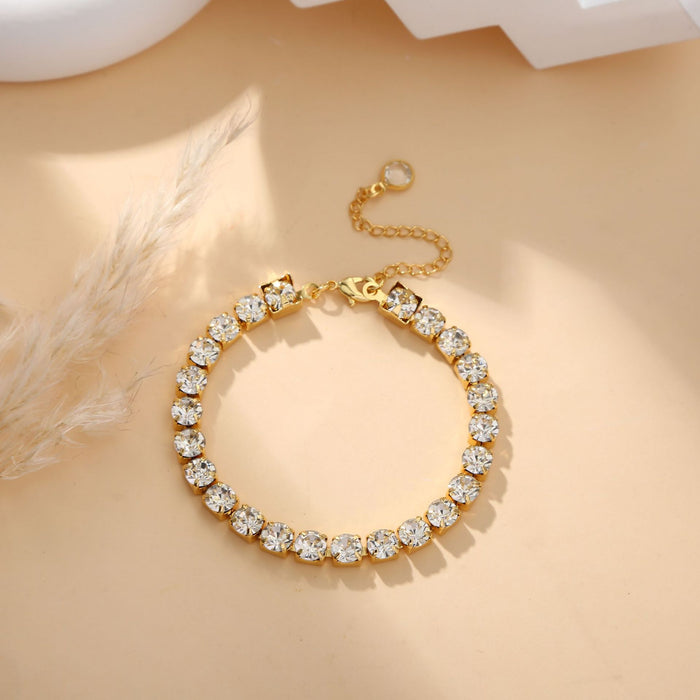 Wholesale Popular rhinestone claw chain versatile temperament bracelet copper plated real gold non fading accessory
