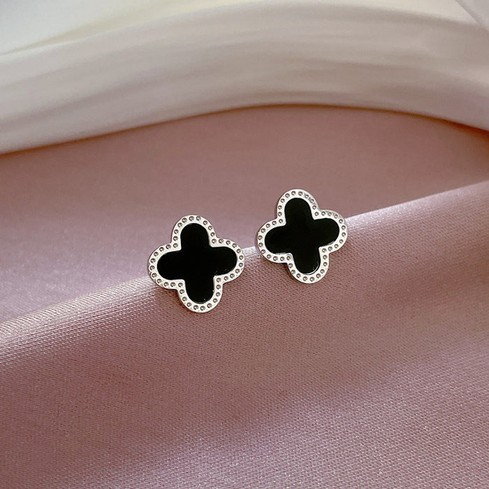 Wholesale Simple Titanium Steel Mother-of-Pearl Clover Minimalist Style Earrings JDC-ES-LG004