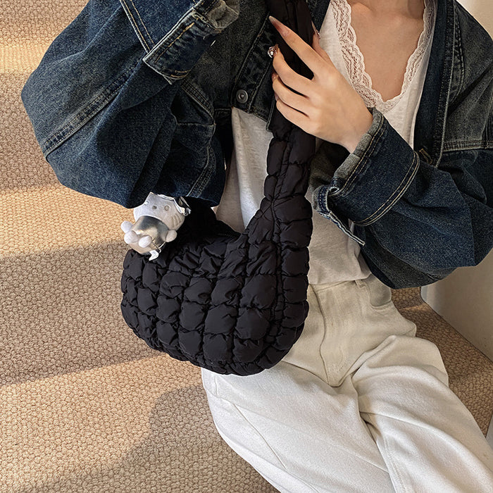 Wholesale Cloud sized shoulder bag, crossbody bag, commuting tote bag