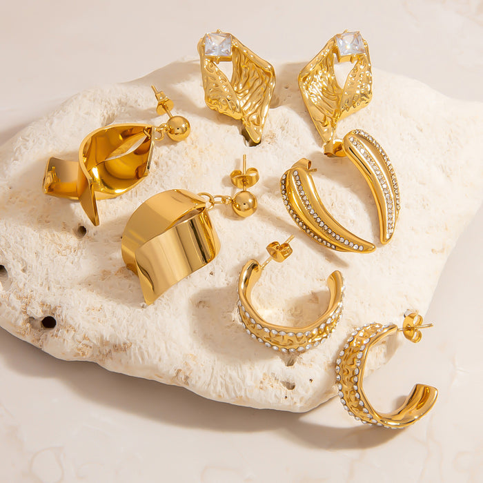 Wholesale Stainless Steel Earrings Asymmetrical Geometric Circle Earrings Workplace Accessible Luxury Pleated Semicircle Earrings with Diamonds