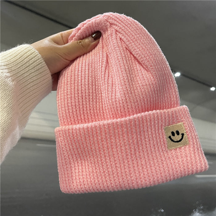 Wholesale Autumn and Winter Cute Smiley Face Logo Wool Knitted Hat JDC-FH-Yizhan002