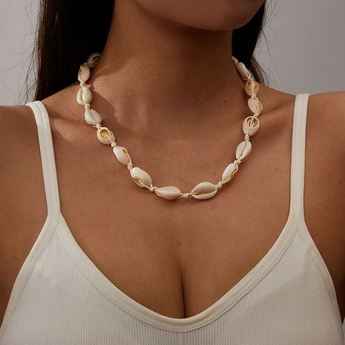 Wholesale Natural Shell Necklace Women Beaded Light Luxury Necklace Bohemian Niche Design