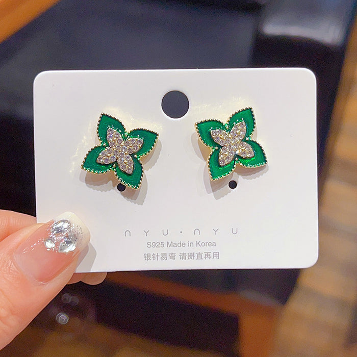 Wholesale Green Clover   Silver Pin Earrings JDC-ES-JiaoB003