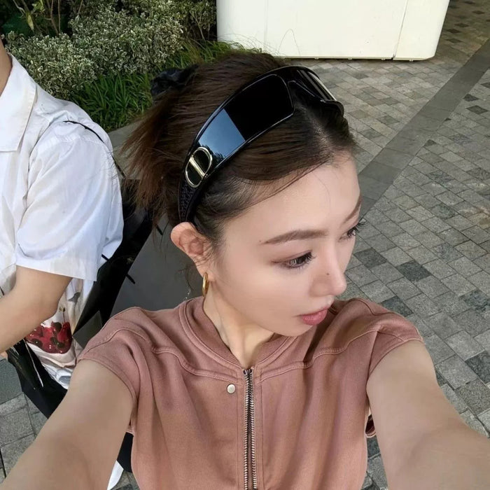 Wholesale Sunglasses for women, high-end skiing goggles, windproof sports sunglasses, UV resistant