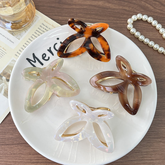 Wholesale Trendy Hollow Butterfly Acetate Hair Claw Clip Tortoise Shell Chic Everyday Hair Accessory