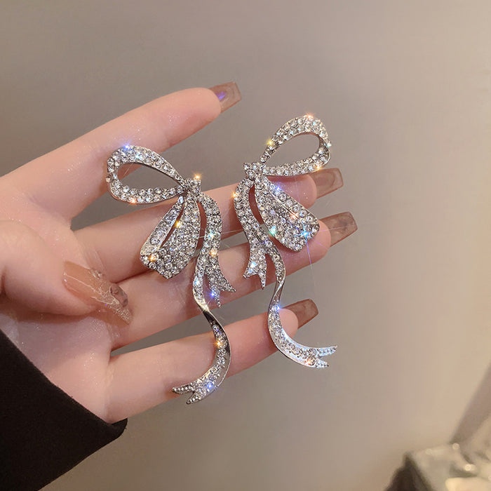 Wholesale Full Diamond Bow Earrings, New Super Flash Design, Stylish, Exquisite Elegant Earrings