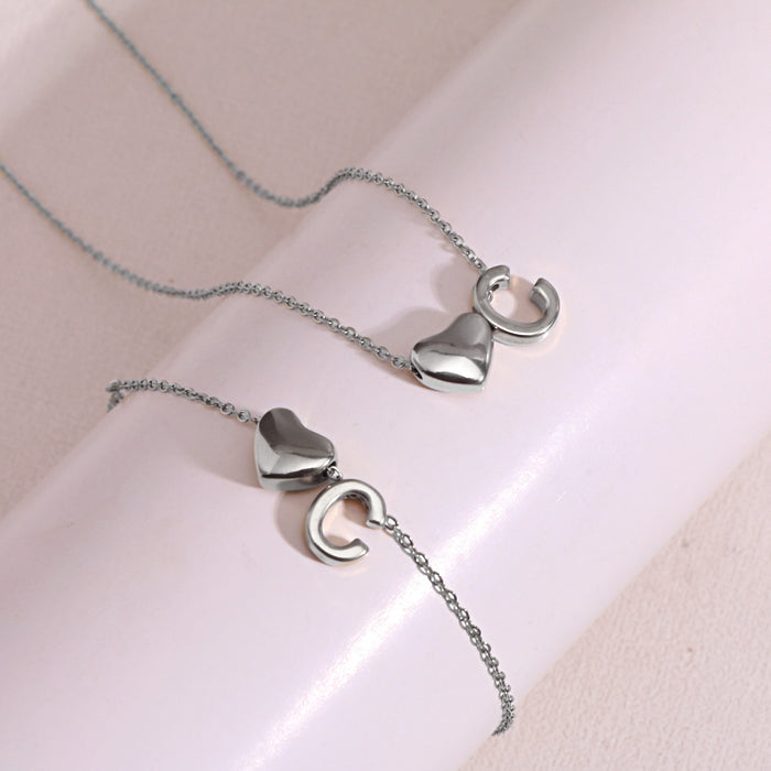 Wholesale Clavicle chain jewelry accessory 26 letter heart pendant titanium steel necklace