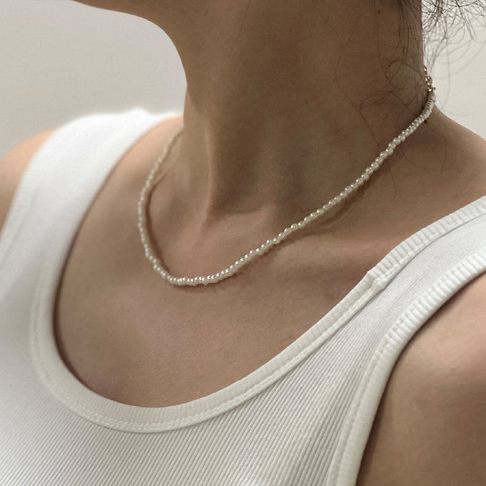 Wholesale Pearl necklace, women's collarbone chain, light luxury temperament necklace