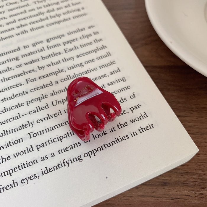 Wholesale Cute small bone clip, small size, side grip clip, retro temperament, hair accessory with a broken eight character clip