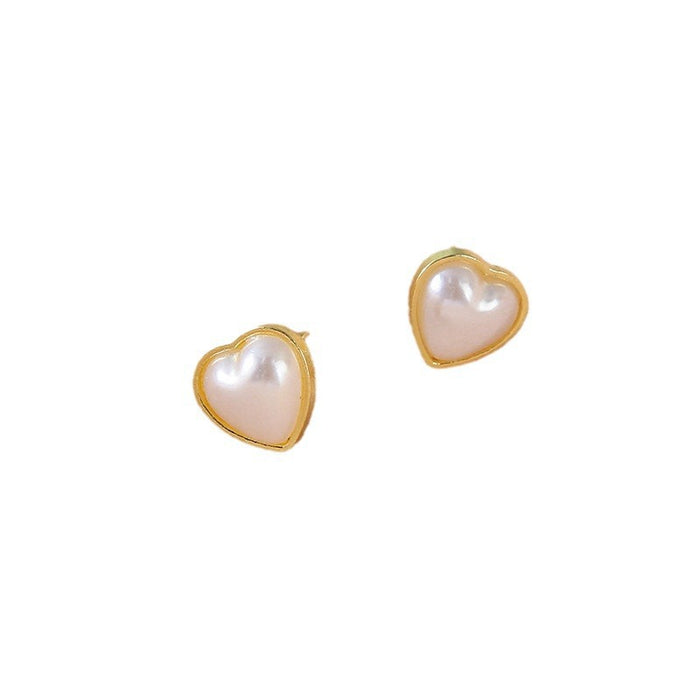 Wholesale Silver Needle Retro Love Pearl Earrings, Light Luxury, Niche Design, Earnail Accessories