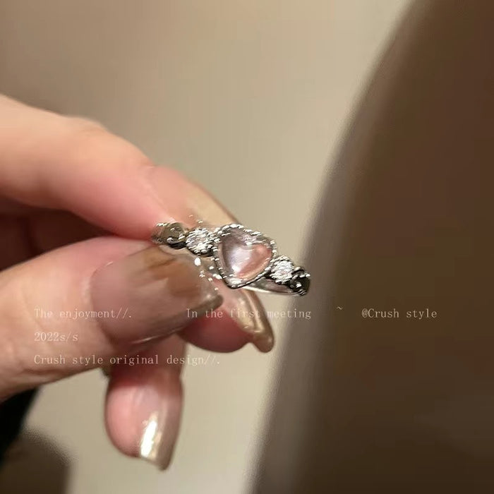 Wholesale Sweet and cute ring with a niche design, heart-shaped adjustable opening ring