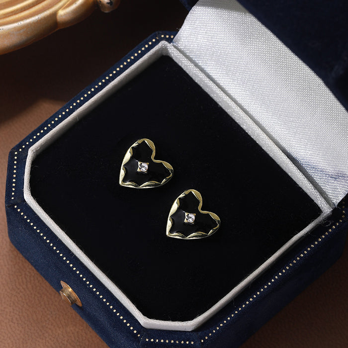 Wholesale Black and gold color heart butterfly earrings niche round earrings for women