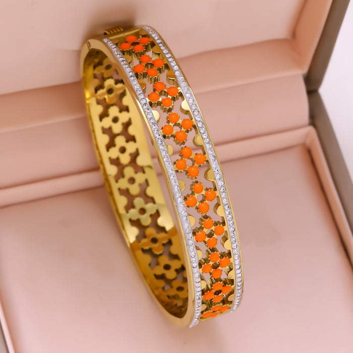 Wholesale Titanium steel hollow high-end bracelet