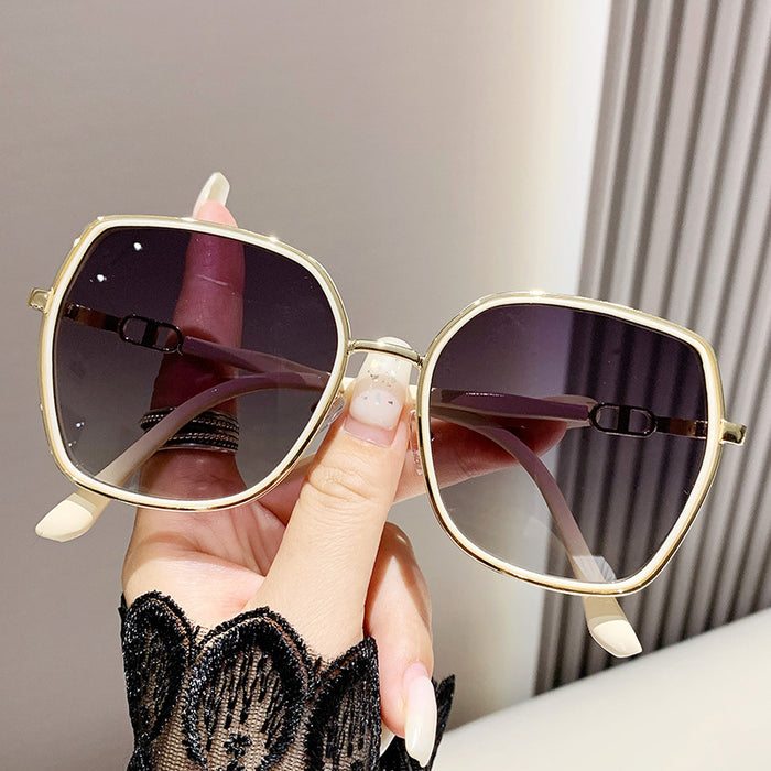 Wholesale  Sunglasses Women's Big-face Drivers Sunglasses