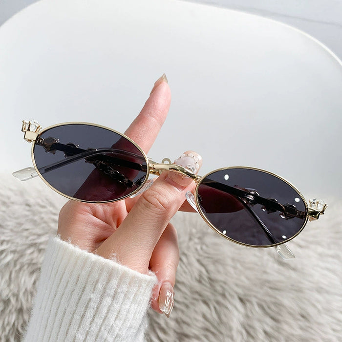 Wholesale Advanced natural pearl studded diamond frame, natural myopia frame