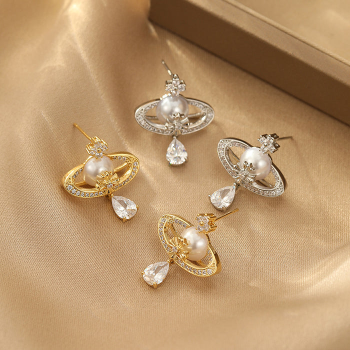 Wholesale Four leaf clover pearl earrings for women, niche, simple, fashionable, versatile, tassel zircon earrings, universal and personalized earrings