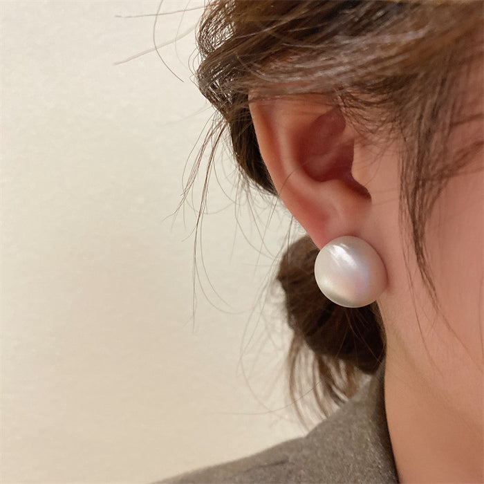 Wholesale Small niche design, retro temperament, large earrings, high-end feel, new earrings