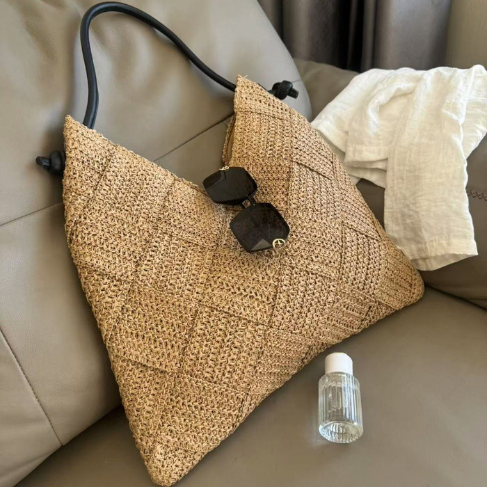 Wholesale Leisure hollowed out single shoulder cotton thread woven bag, new handheld grass woven bag