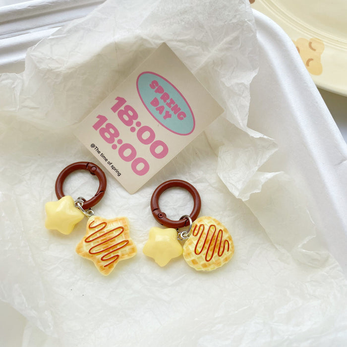 Wholesale Love keychain, student accessories, gift pendant, couple pendant