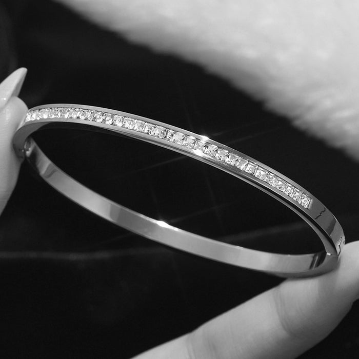Wholesale Titanium Steel Rhinestone Clover Bangle Bracelet Set Gold And Silver Fashion Jewelry