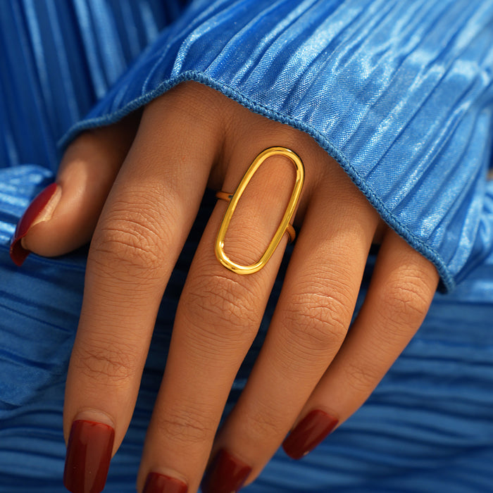 Wholesale Stainless steel jewelry with gold-plated hollow oval opening ring and simple handmade accessories wholesale