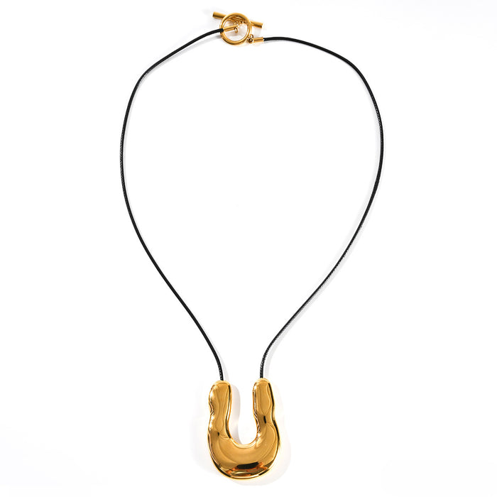 Wholesale High end personalized design stainless steel irregular horseshoe shaped pendant with leather rope necklace wholesale
