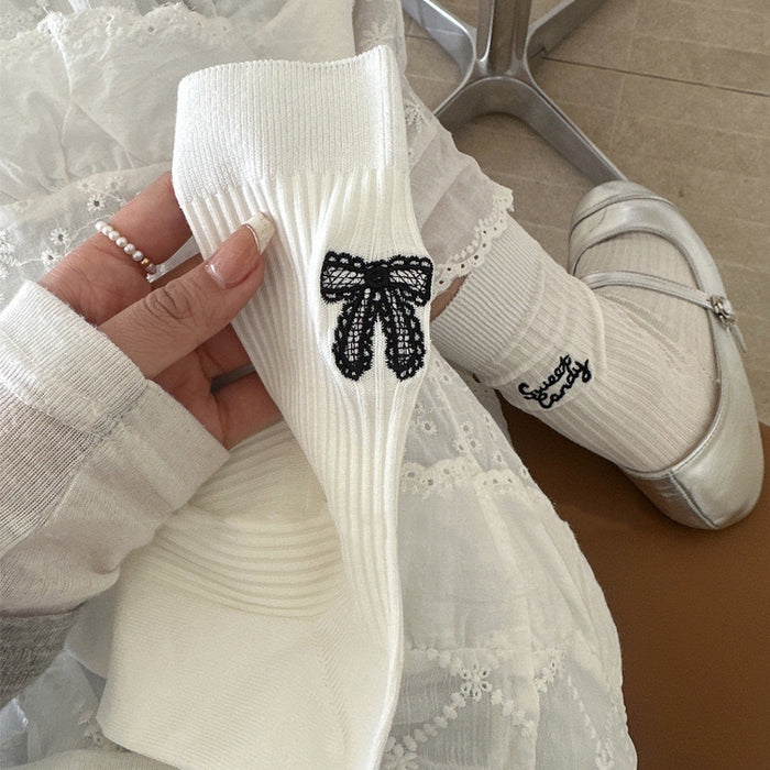 Wholesale Pile up socks, bow embroidery, mid length socks, embroidered cotton socks