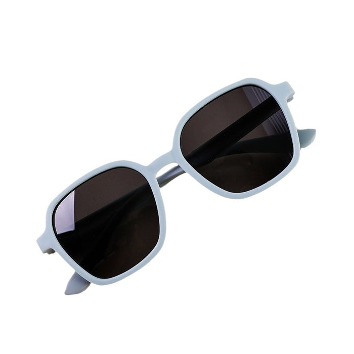 Wholesale Fashionable children's sunglasses for taking photos, trendy and cool styling glasses, flat light UV resistant sunglasses