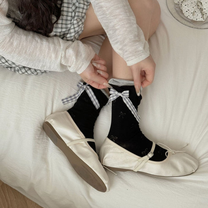 Wholesale Checkered bow socks boneless anti pilling pile socks