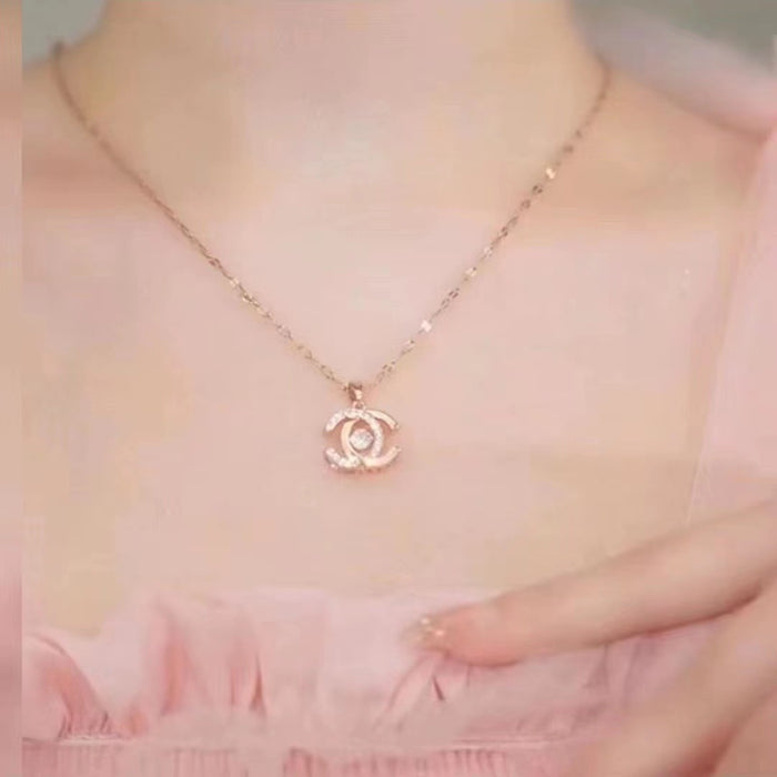 Wholesale Women Necklace Advanced Niche Design Sense Clavicle Chain Pendant