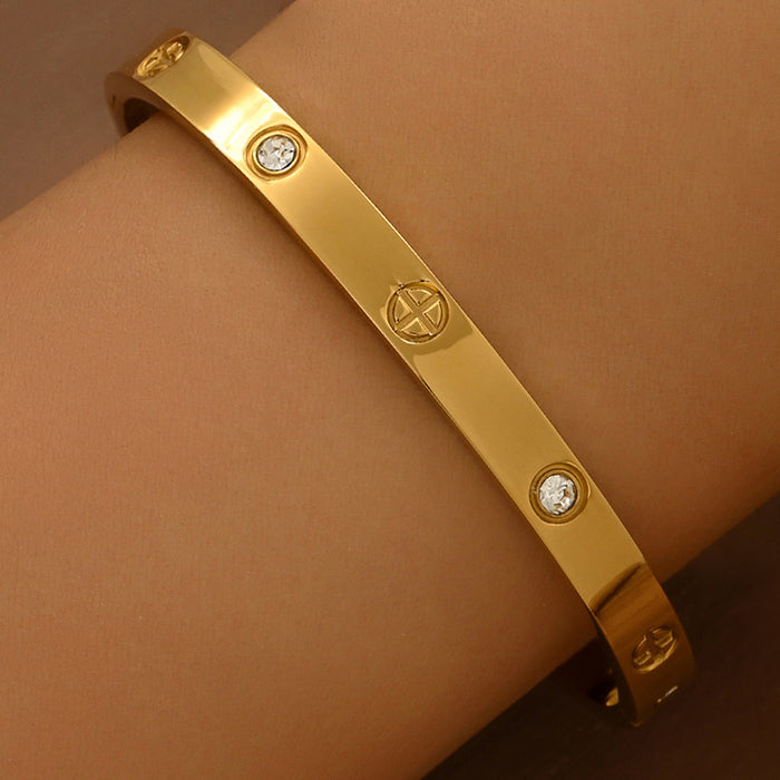 Wholesale Four Leaf Clover Rhinestone Titanium Steel Bangle Bracelet Chic Women S Jewelry Accessory Stylish Everyday Gift