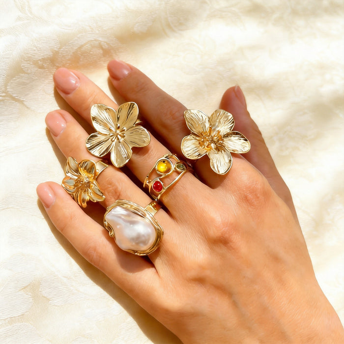 Wholesale Flower Design Gold Alloy Ring Set 5-Piece Fashion Jewelry Accessory