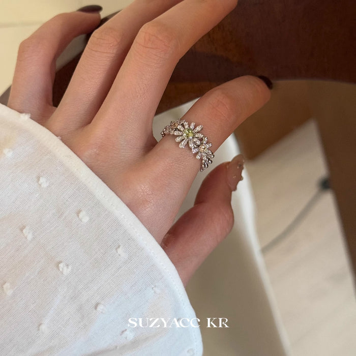 Wholesale Light Luxury Full Diamond  Ring Early Spring Niche High-End Index Finger Ring Gentle Retro Ring