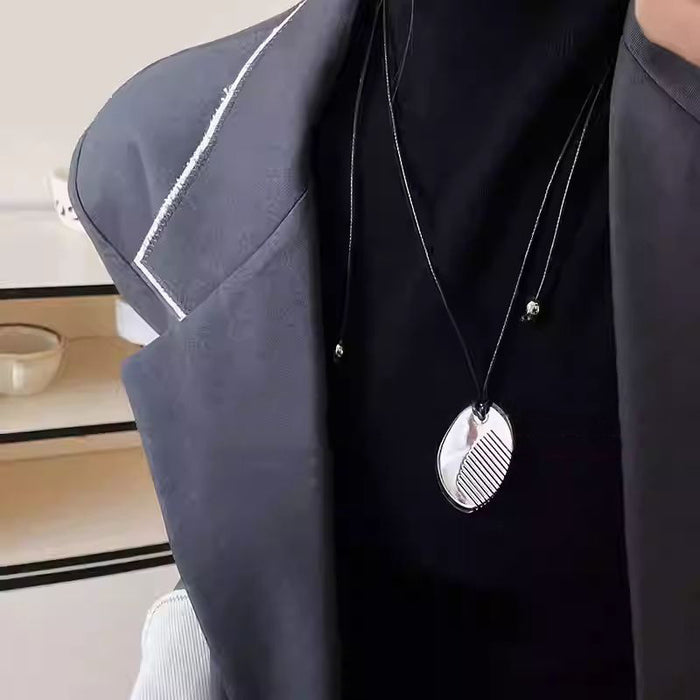 Wholesale Pearl sweater chain with high-end feel, long double layered layered titanium steel necklace, niche light luxury accessory