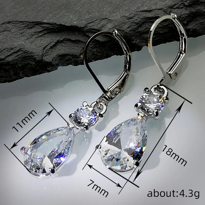 Wholesale New earrings with versatile temperament, ladies' ear buckles, urban white-collar exquisite earrings