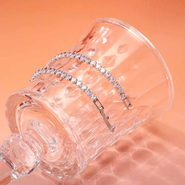 Wholesale Korean Horse Eye Zircon Bracelet, Water Drop Diamond Claw Chain, Handstring, Fashionable and Versatile, Paired with Jewelry