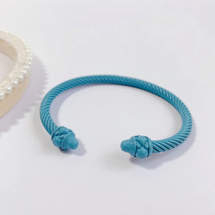 Wholesale Titanium steel color-preserving bracelet with diamond setting
