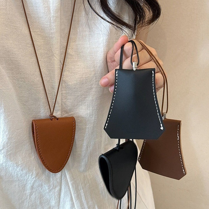 Wholesale Long leather pull-out key bag, wearing accessories, hanging neck, leather tag necklace, hanging glasses, keychain, niche accessories