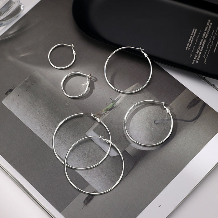 Wholesale Silver needle earrings with circular earrings, light luxury and high-end feel. Exaggerated large earrings and earrings